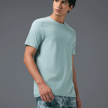 Men’s Solid Slim Fit Crew Neck T-Shirt with COTFLEX Innovation