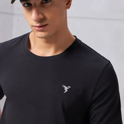 Men’s Solid Slim Fit Crew Neck T-Shirt with COTFLEX Innovation